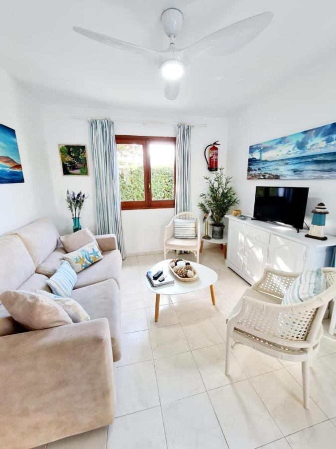 Apartamentos Delfines Кала-Бланка Экстерьер фото
