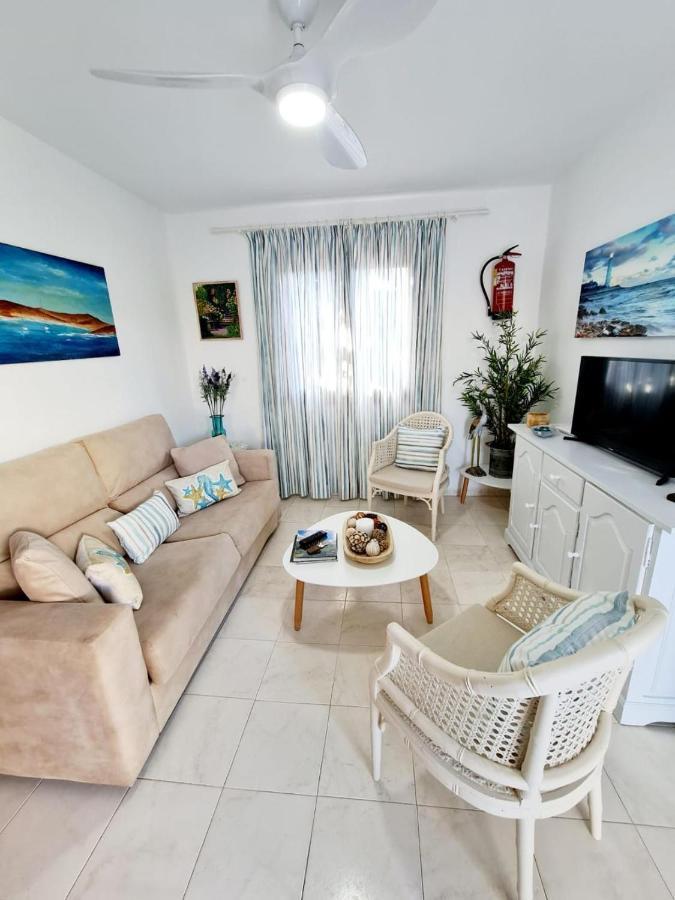 Apartamentos Delfines Кала-Бланка Экстерьер фото
