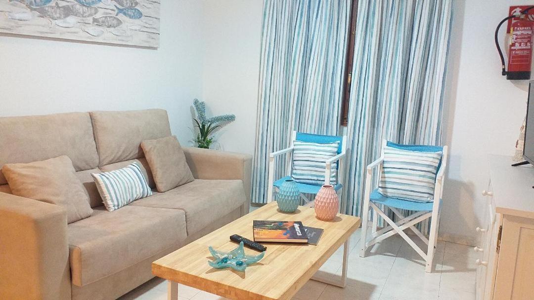 Apartamentos Delfines Кала-Бланка Экстерьер фото